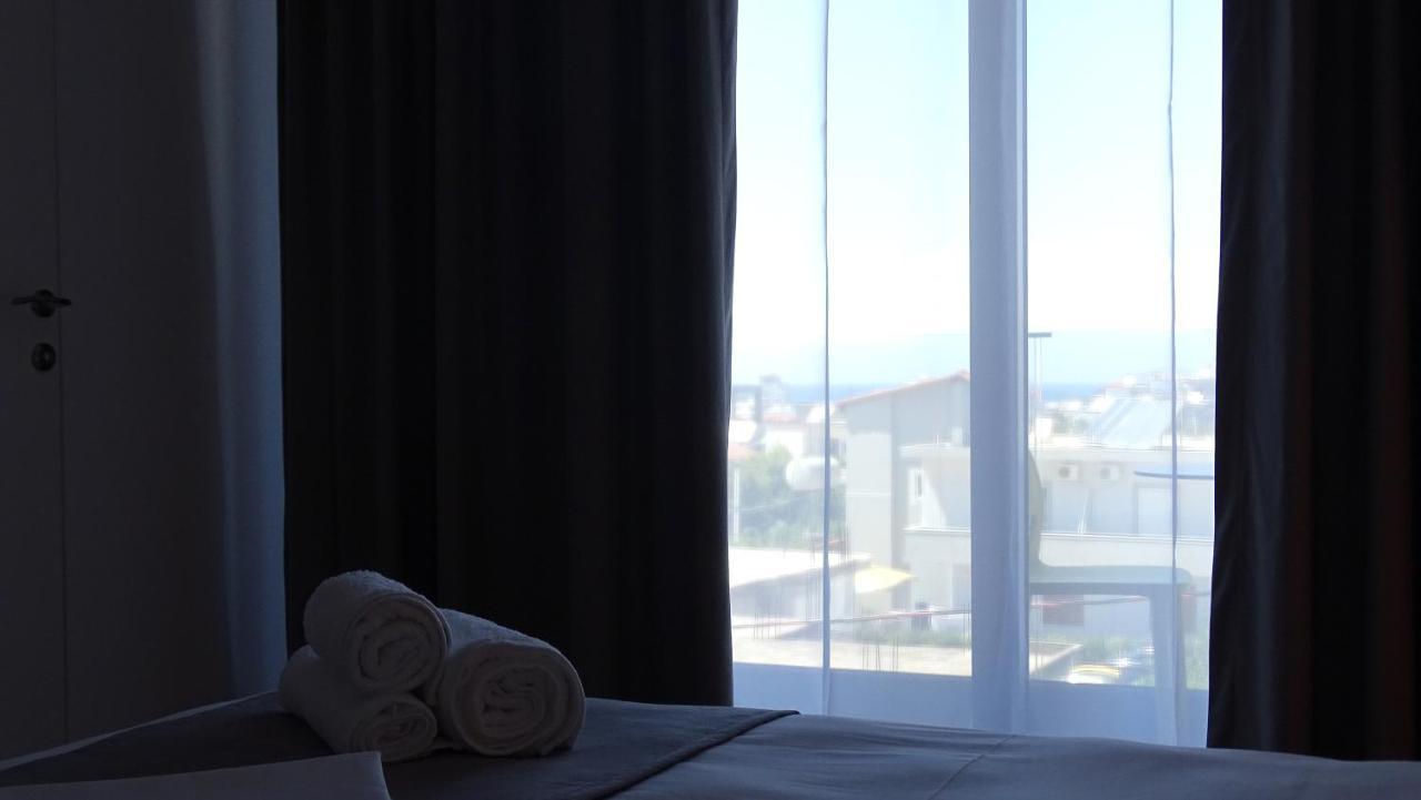 Valmar Hotel Εξαμίλιο Εξωτερικό φωτογραφία