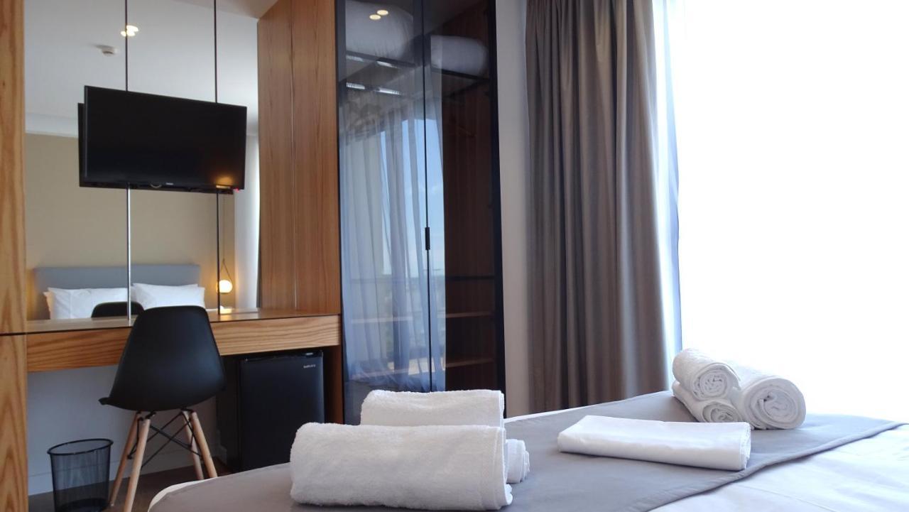 Valmar Hotel Εξαμίλιο Εξωτερικό φωτογραφία