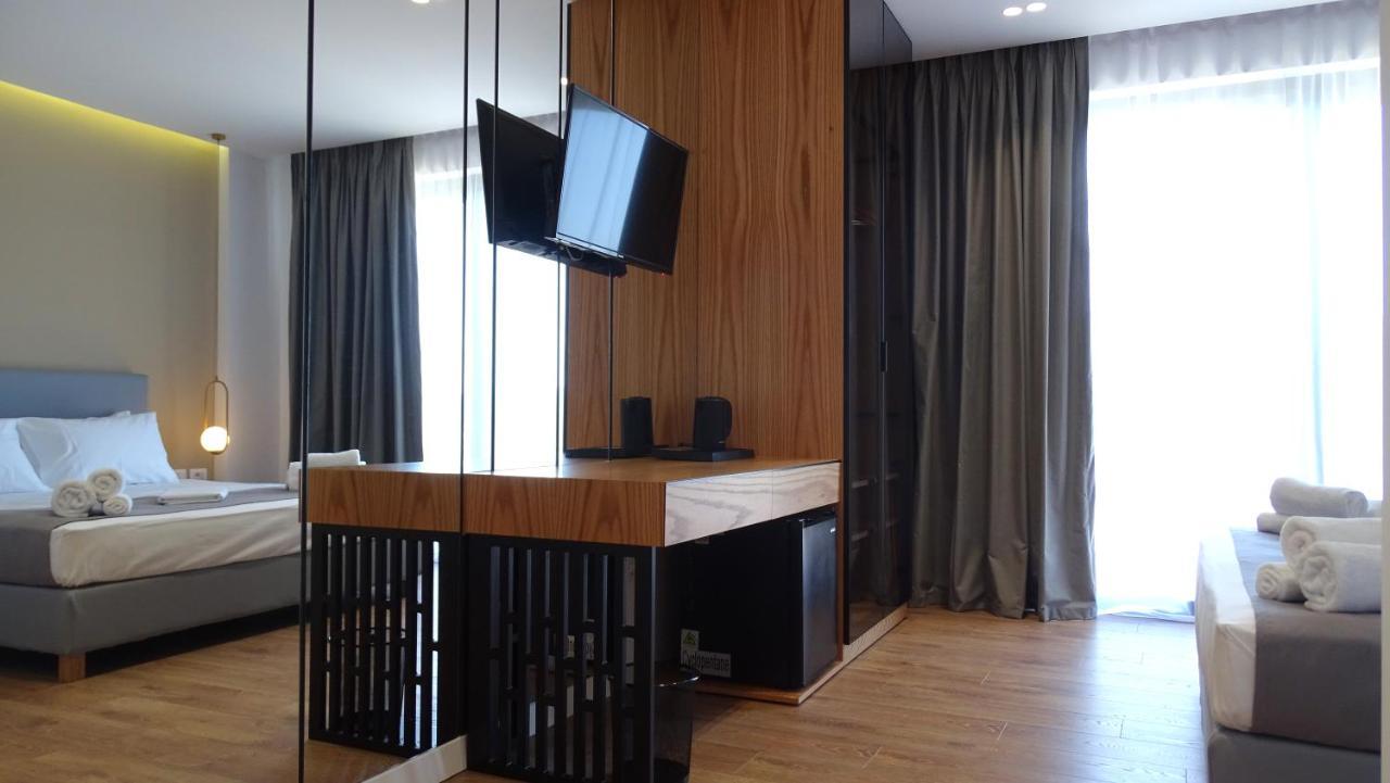 Valmar Hotel Εξαμίλιο Εξωτερικό φωτογραφία