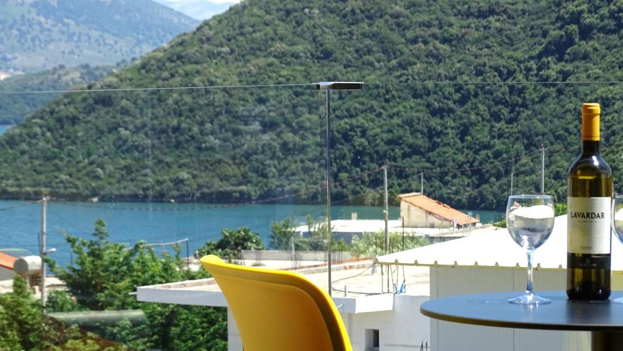 Valmar Hotel Εξαμίλιο Εξωτερικό φωτογραφία