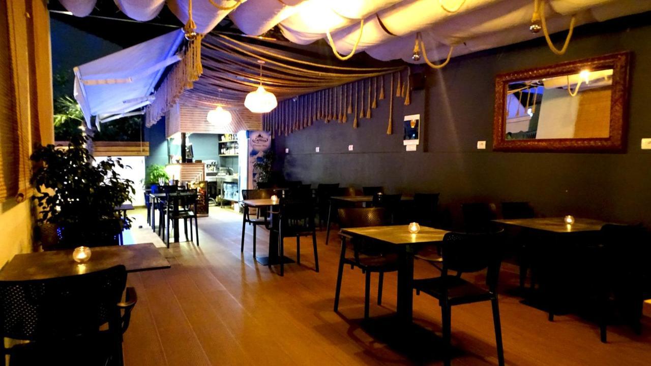 Valmar Hotel Εξαμίλιο Εξωτερικό φωτογραφία